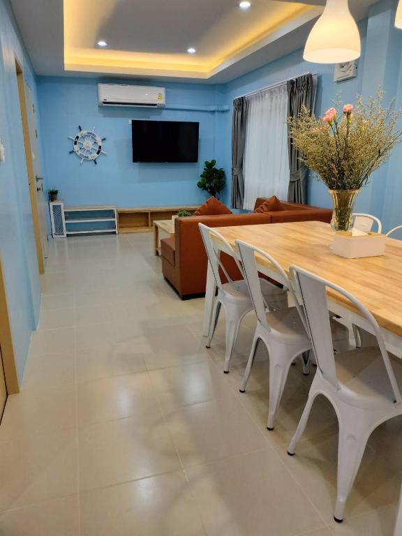 Otter House Aonang Intersection - Resim 17