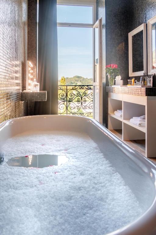 Fotografie z fotogalerie ubytování Belfry & Spa by Ligne St Barth v destinaci Lurdy