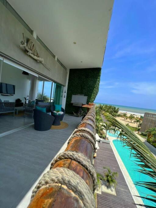 Departamento en Primera Fila 306