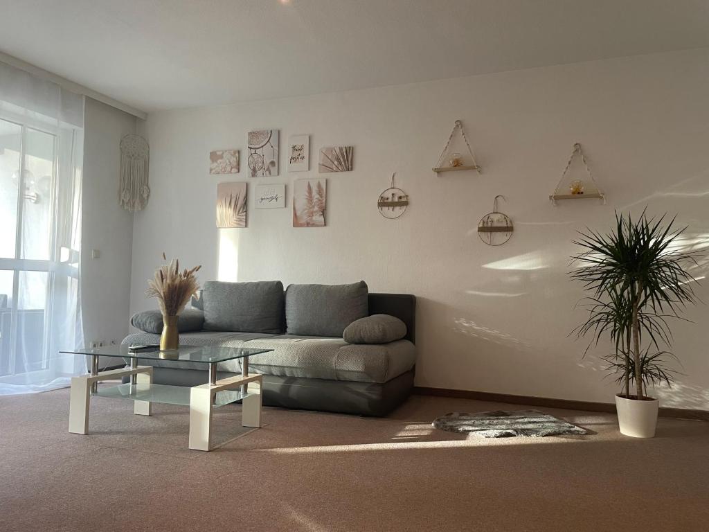Posezení v ubytování Kingsize Bett BOHO Apartment mit Tiefgarage nähe Salzburg