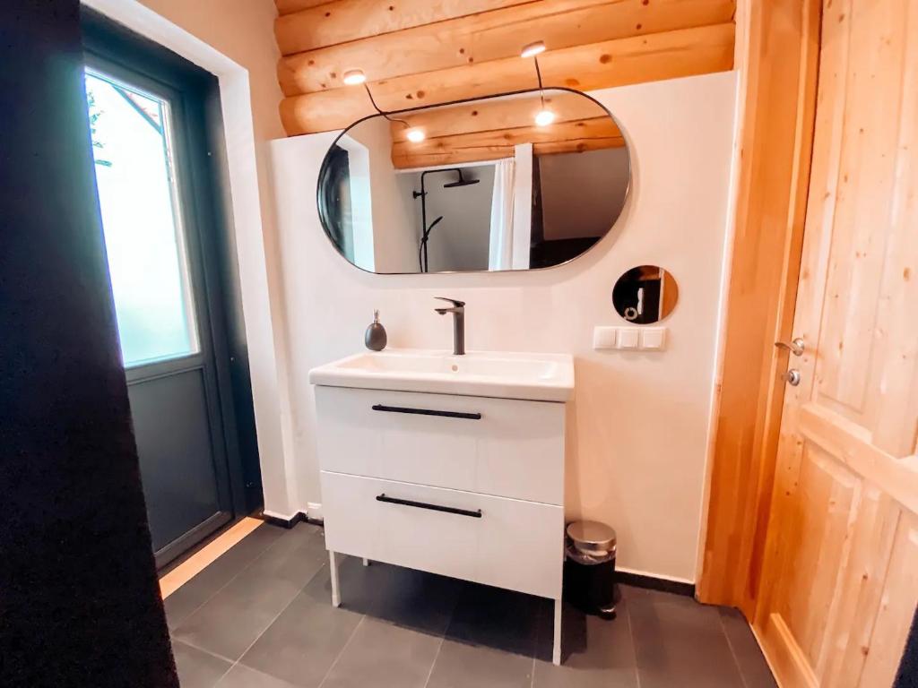 Koupelna v ubytování Pur Natur! Wandern und Skifahren - Trahütti Premium Lodges