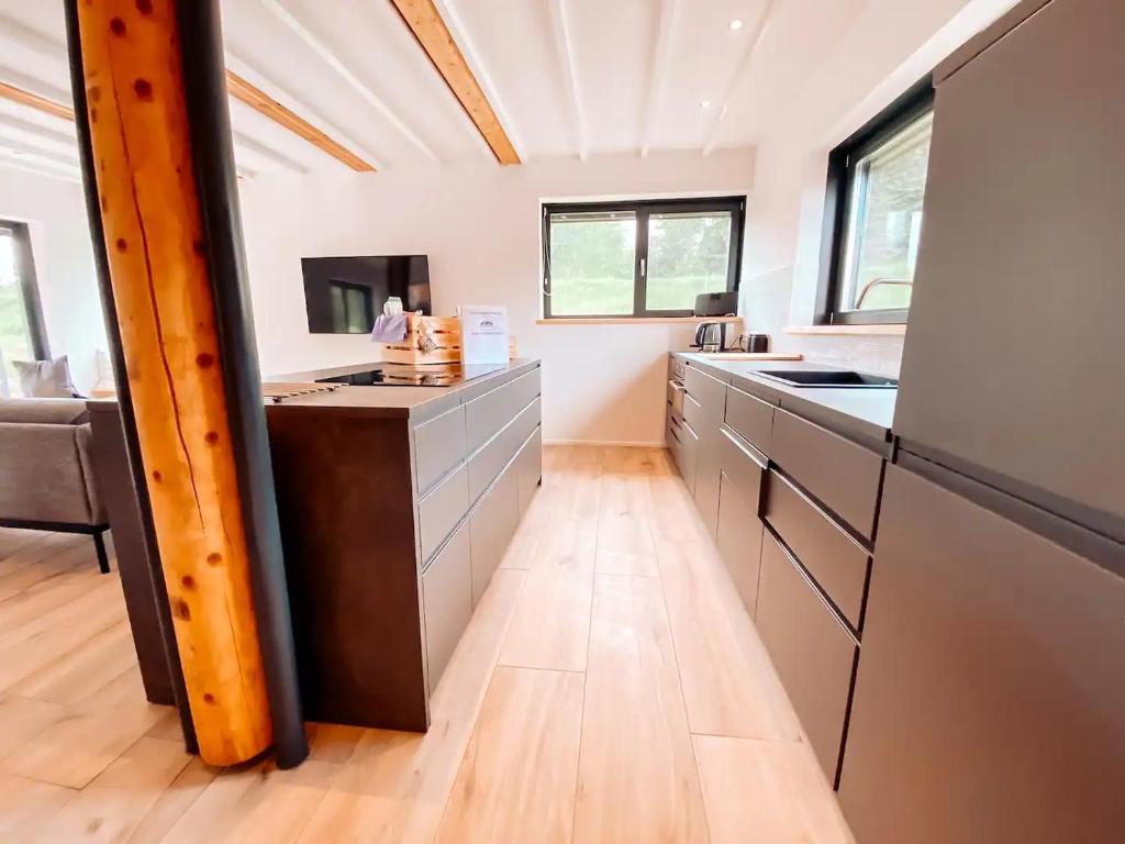 Kuchyň nebo kuchyňský kout v ubytování Pur Natur! Wandern und Skifahren - Trahütti Premium Lodges