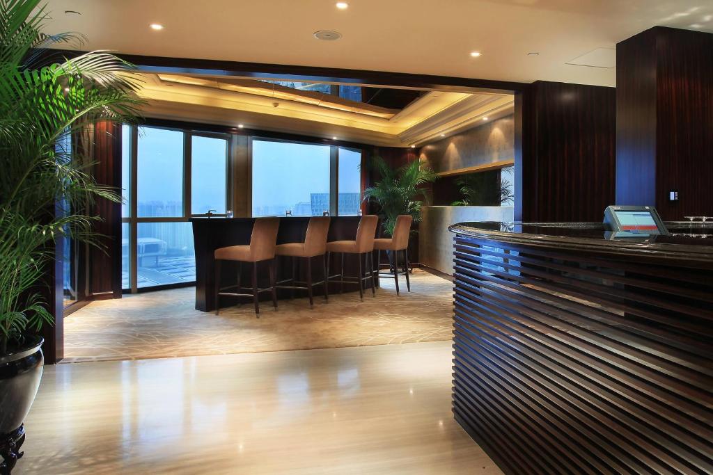 Posezení v ubytování Sheraton Shenzhen Futian Hotel