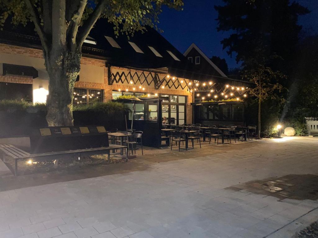 The Roebbek x Hanse - Resim 14