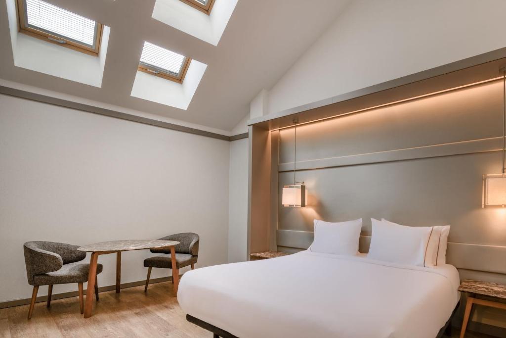 AC Hotel Recoletos by Marriott - Resim 11