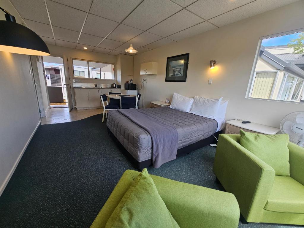 Tui Oaks Motel - Resim 34