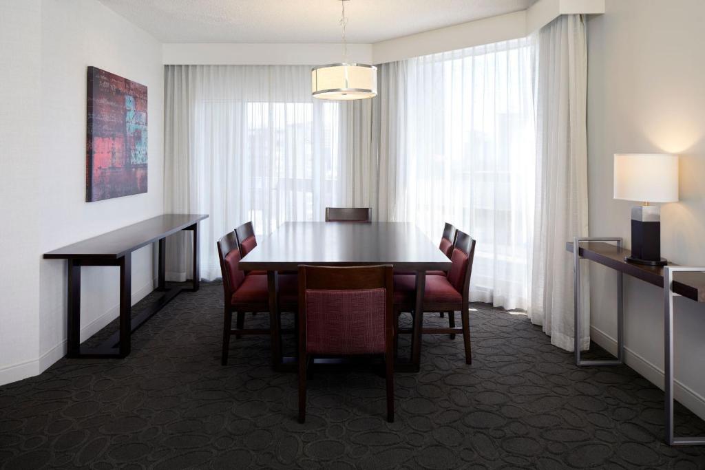 Delta Hotels by Marriott Montreal - Resim 22