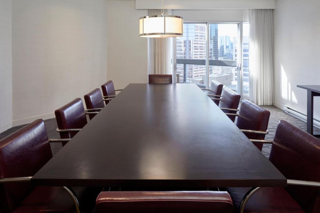 Delta Hotels by Marriott Montreal - Resim 23