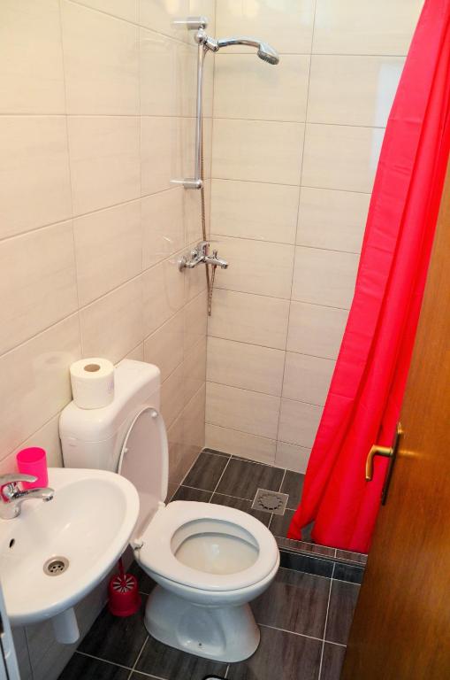 Koupelna v ubytování Mostar Downtown Hostel