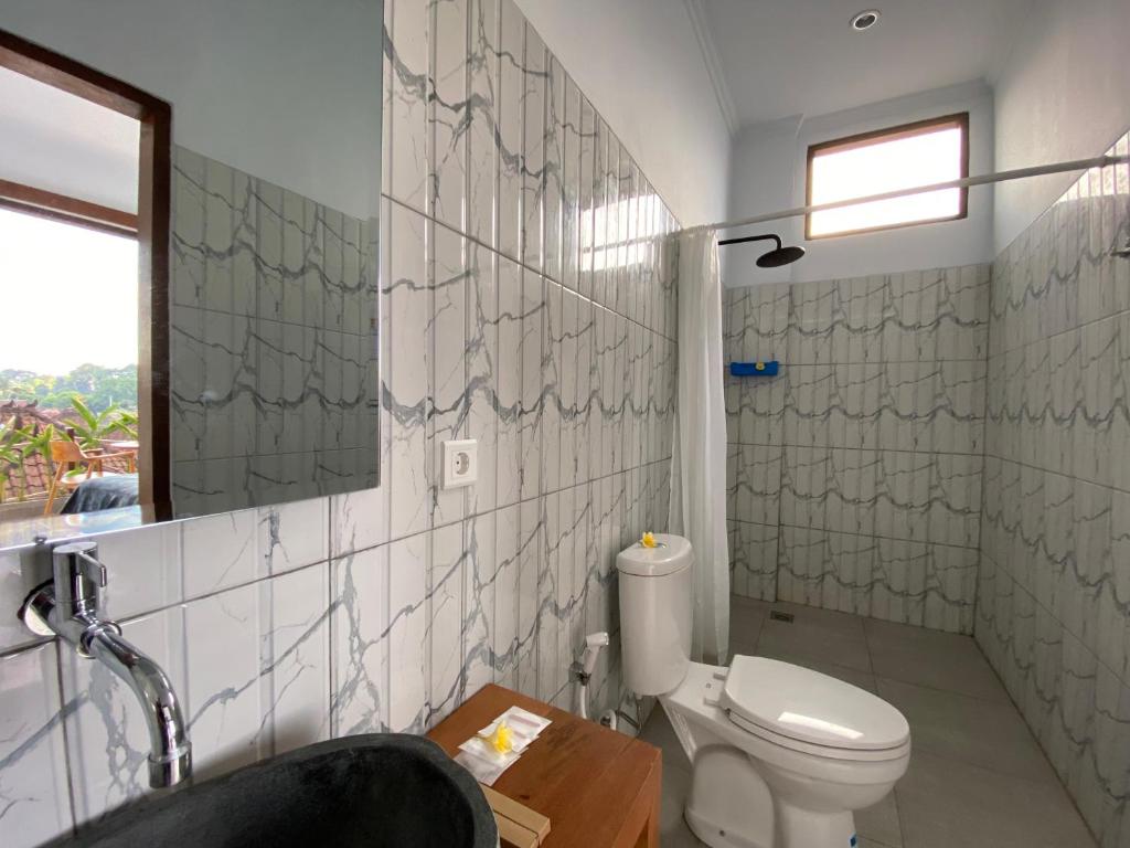 Koupelna v ubytování Penol House