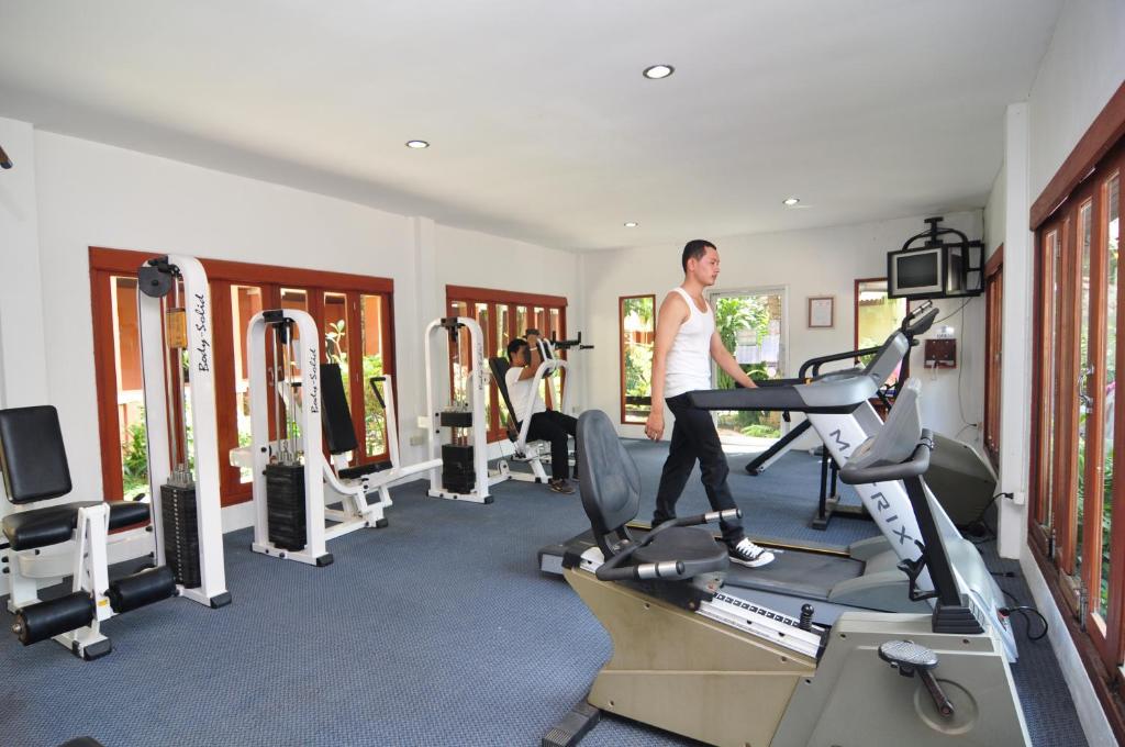 Fitness centrum a/nebo fitness zařízení v ubytování Phuket Leelavadee Hua Ting Resort