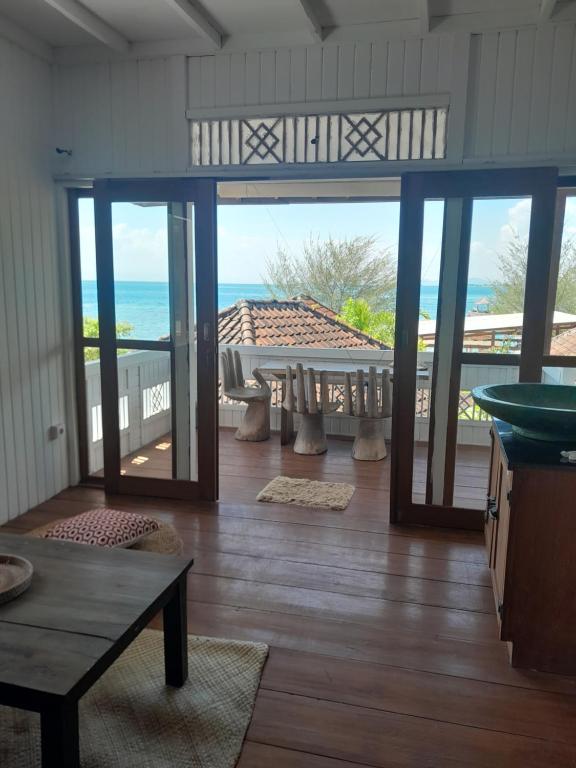 The High Dive Gili Gede by Ultimate Resorts - 14