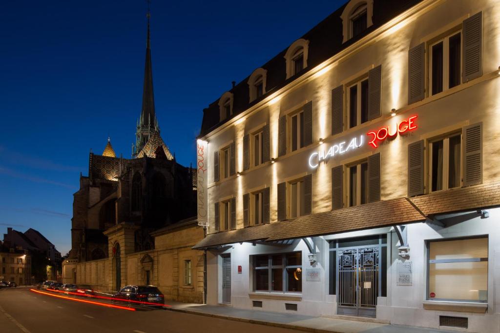 Hostellerie Du Chapeau Rouge - Resim 25