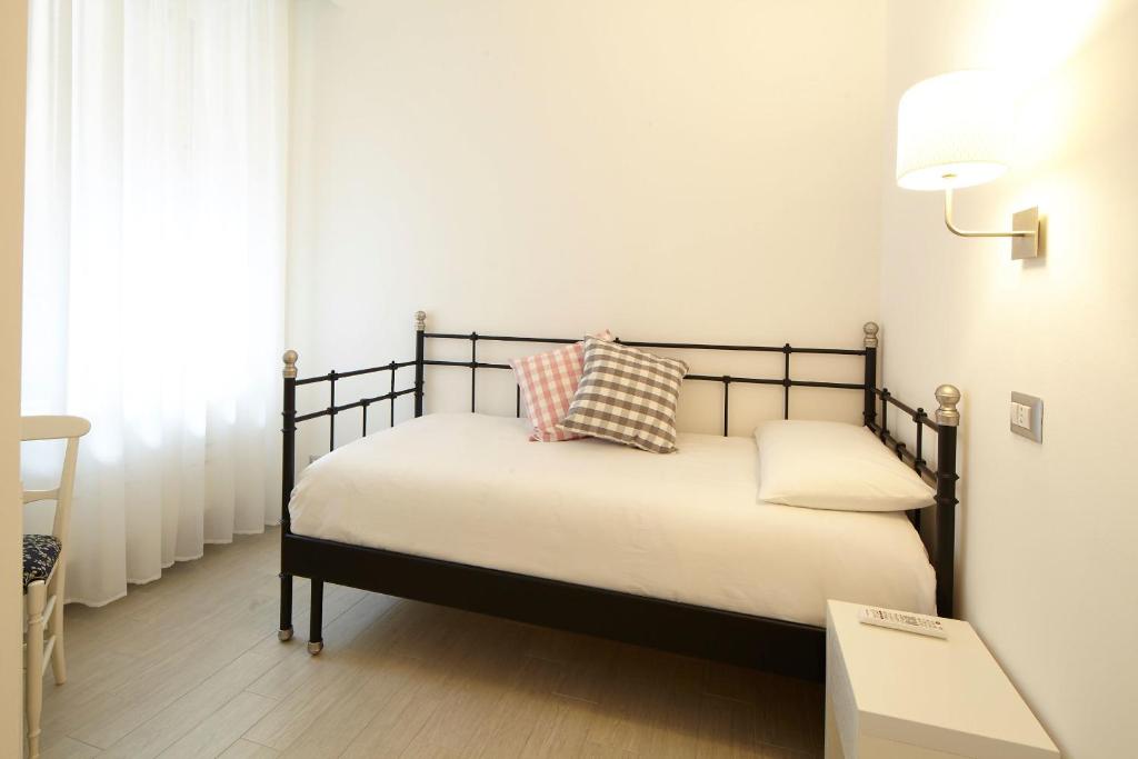 Affittacamere Arosio - Single Room Side