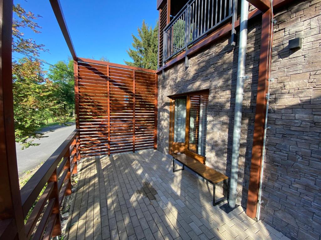 Balkón nebo terasa v ubytování Krkonošský apartmán Bratrouchov