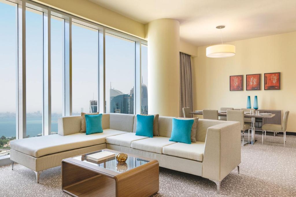 Posezení v ubytování Le Méridien City Center Doha