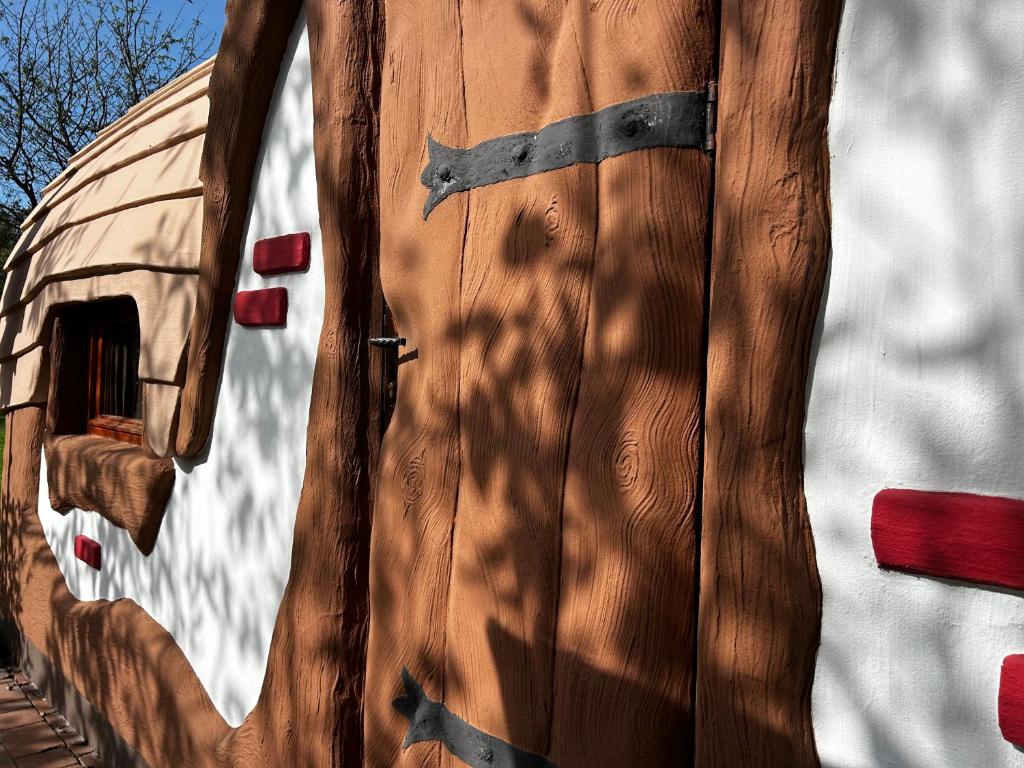 Φωτογραφία από το άλμπουμ του Glamping PEC - HALFBOARD σε Selnica ob Dravi