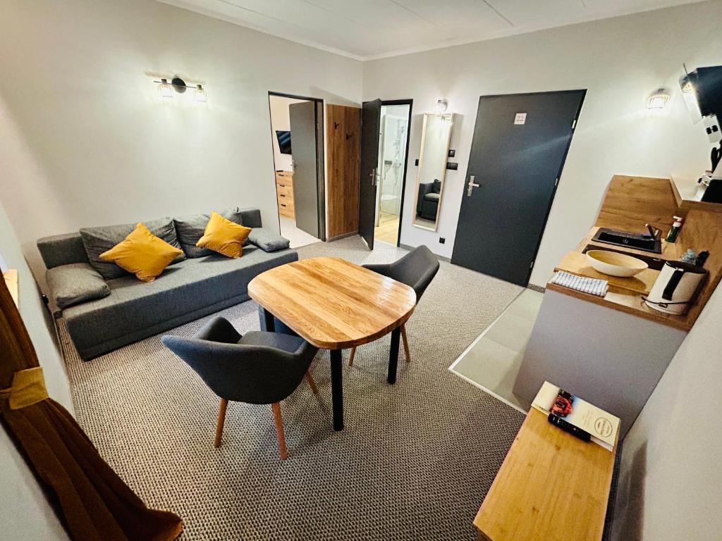 Część wypoczynkowa w obiekcie Hotel Czerwone Korale