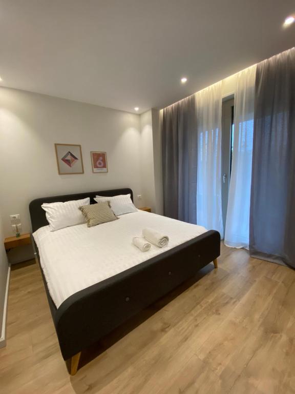 Green Leaf Apartment near Tirana International Bus Terminal - Image 2