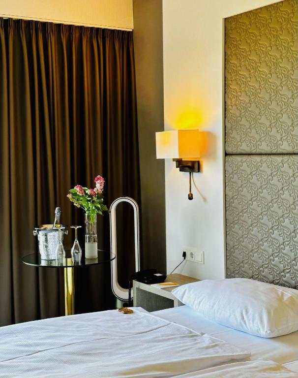 Landhotel Bellevue - 12