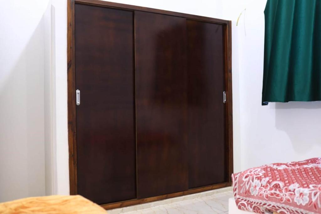 Postel nebo postele na pokoji v ubytování Magic Place Luxor