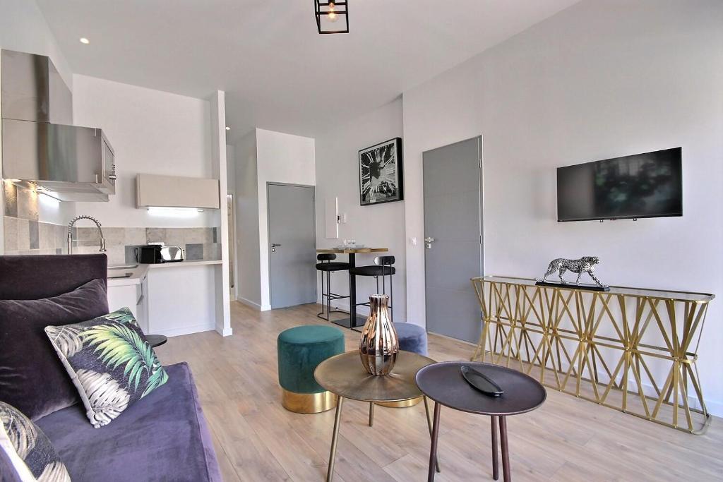 LES TOITS DU VIEUX-PORT - Resim 9