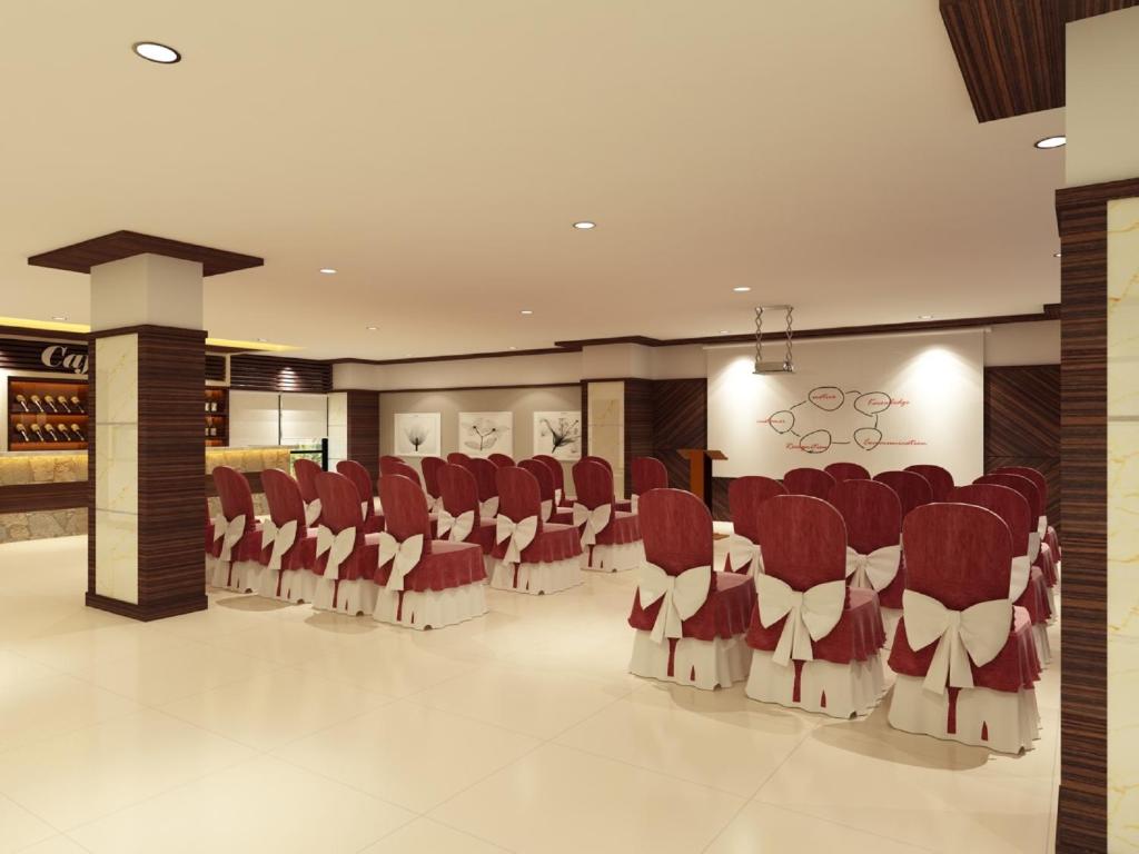 Posezení v ubytování Hallmark Regency Hotel - Johor Bahru
