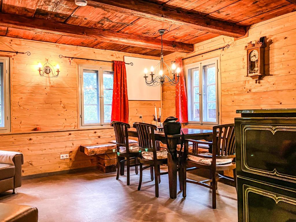 Posezení v ubytování LIETHE 13 - Ferienhaus am Malerweg