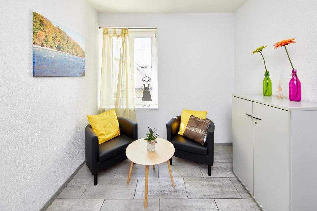 Posezení v ubytování Hotel Rotes Haus