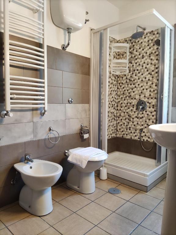A bathroom at Il Cortile