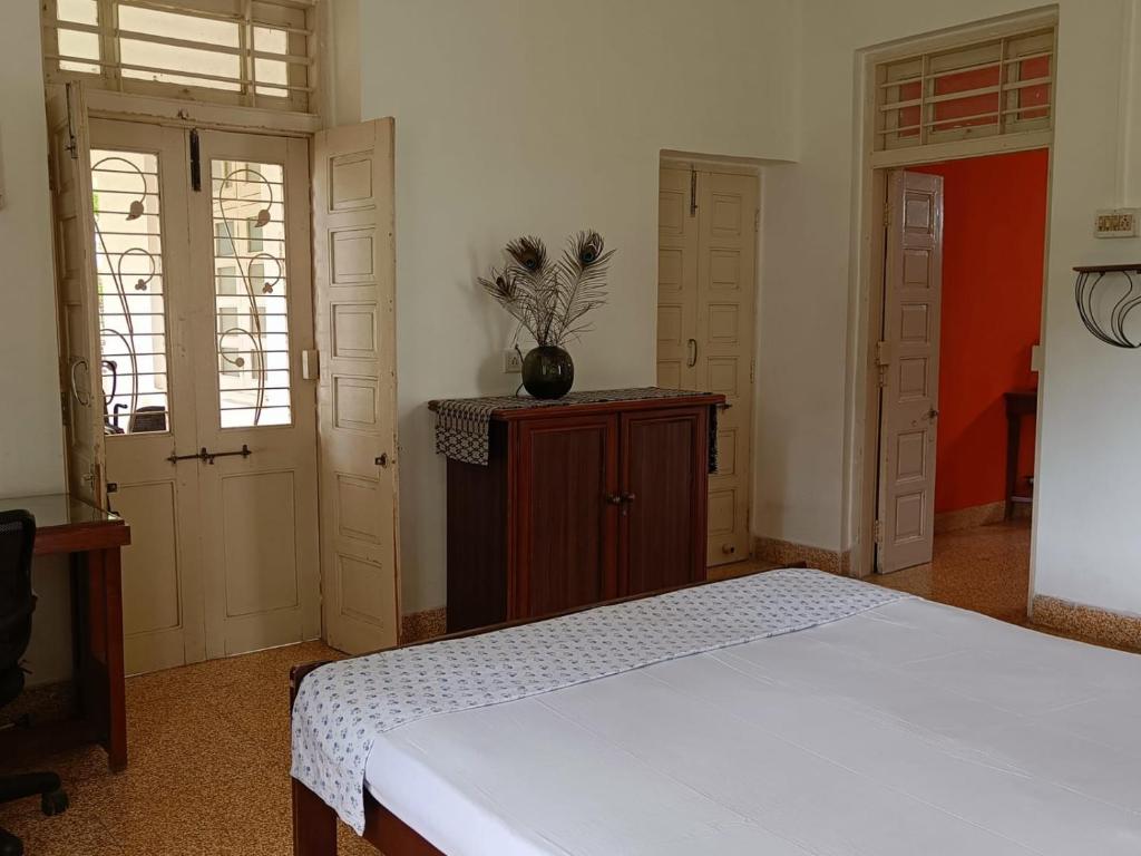 Srinekatan Heritage Villa Homestay - Salle De Luxe Double Ou Jumelle Avec Balcon