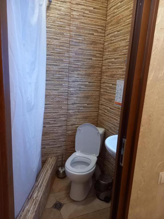 Koupelna v ubytování HOTEl MKUDRO