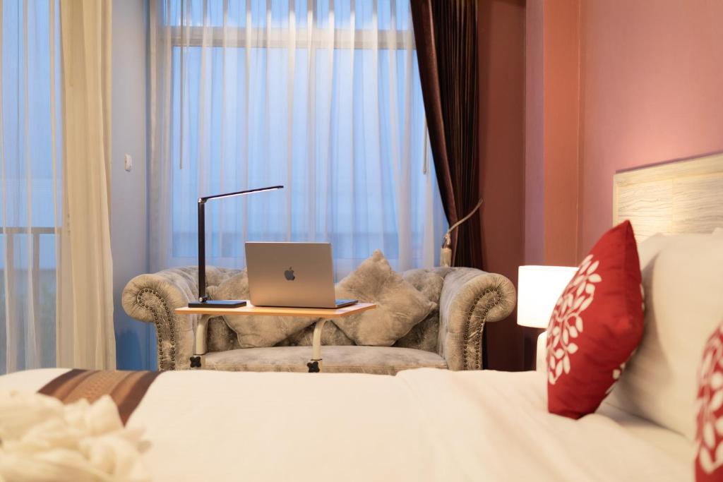 Postel nebo postele na pokoji v ubytování Tubtim Siam Suvarnabhumi Hotel
