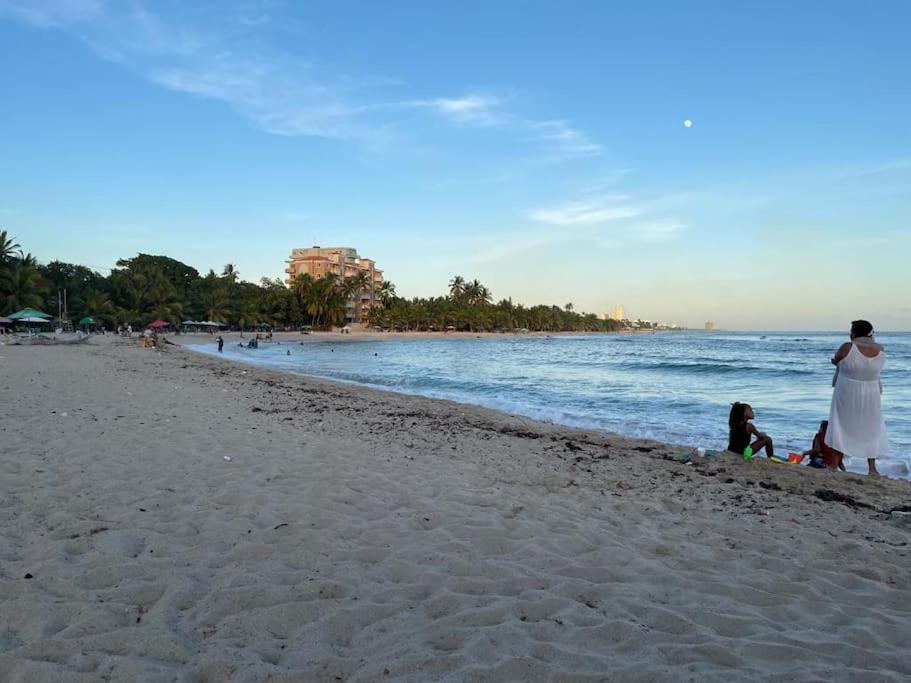 Fotografie z fotogalerie ubytování Joli appartement avec vue sur la piscine v destinaci Boca Chica