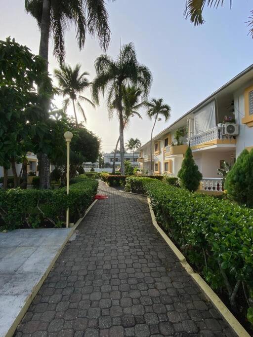 Fotografie z fotogalerie ubytování Joli appartement avec vue sur la piscine v destinaci Boca Chica
