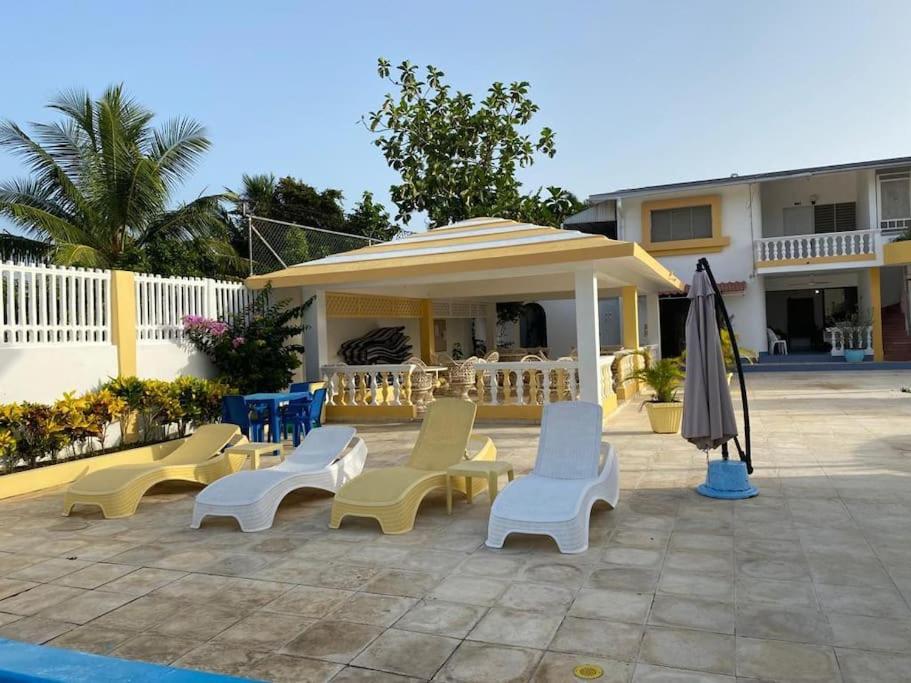 Fotografie z fotogalerie ubytování Joli appartement avec vue sur la piscine v destinaci Boca Chica