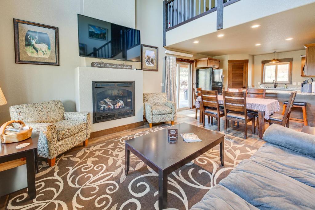 Spacious Sturgis Cabin with Grill and Wraparound Patio, Sturgis