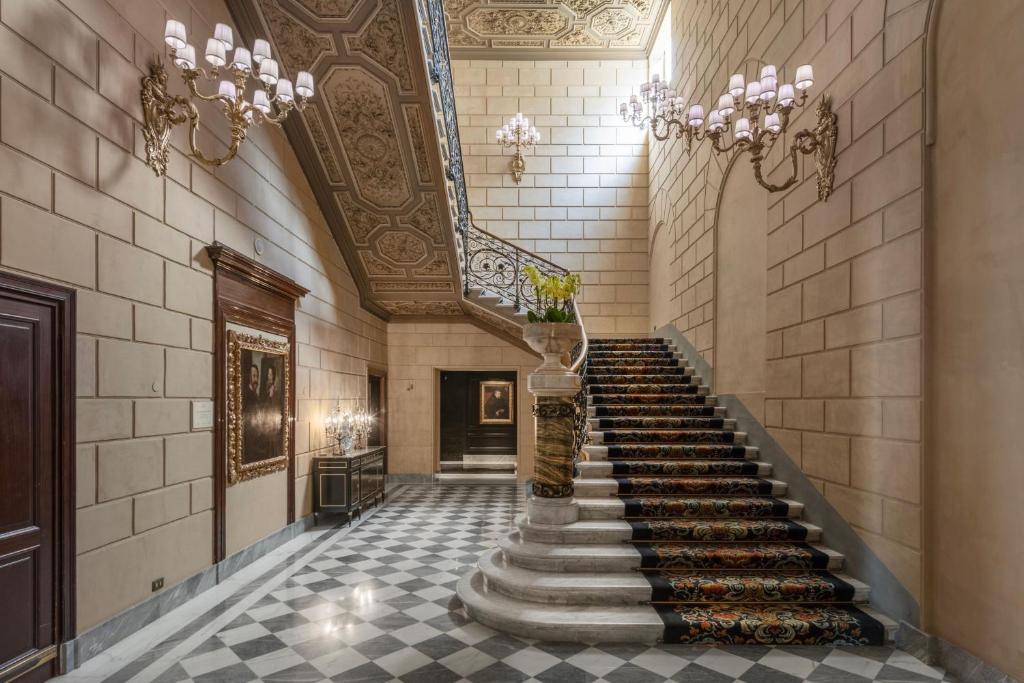 Fotografie z fotogalerie ubytování The St. Regis Rome v Římě
