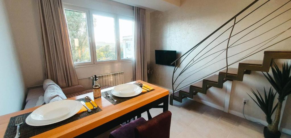 TV a/nebo společenská místnost v ubytování Fantasy Apartment