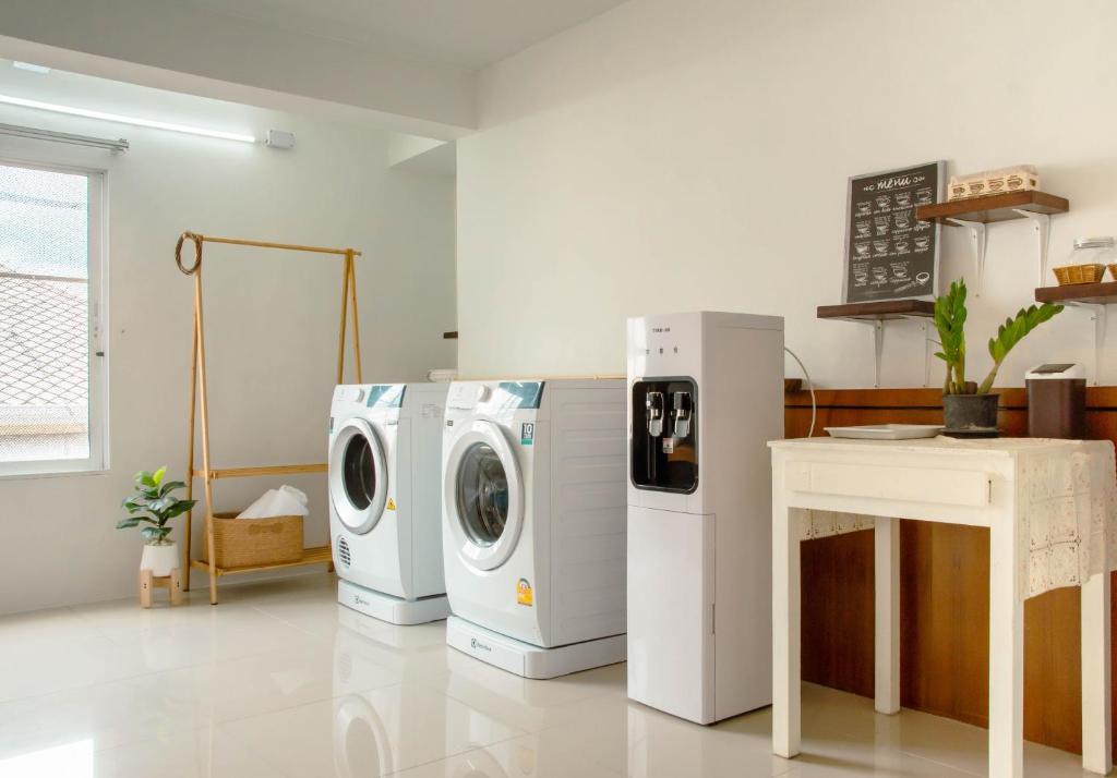 Alley & Pier - Resim 21