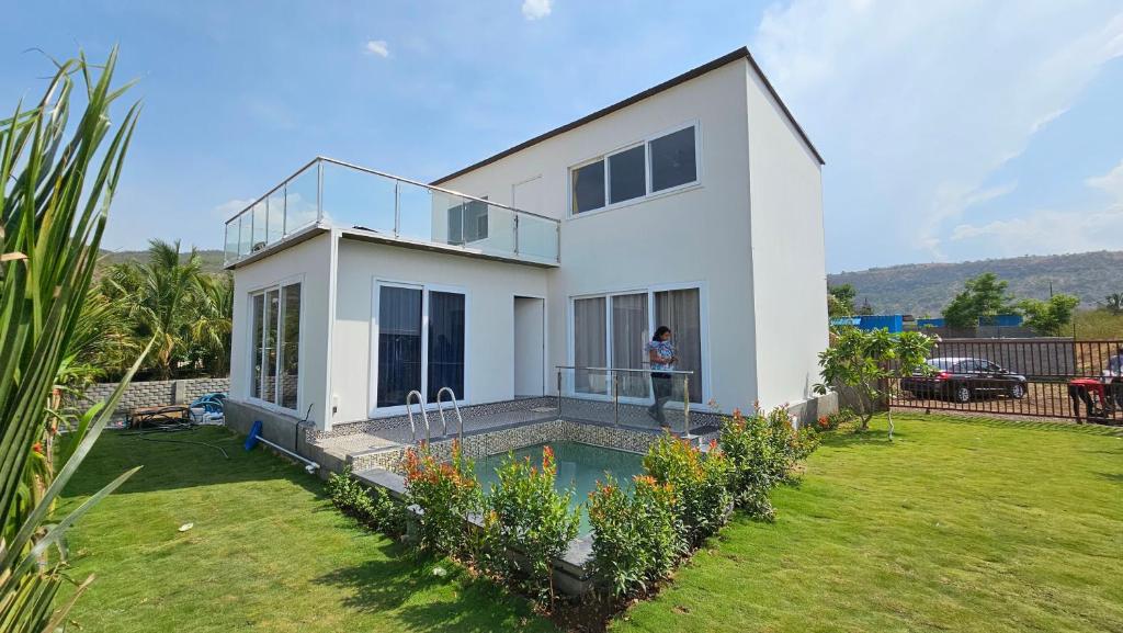 Το κτήριο όπου στεγάζεται  η βίλα