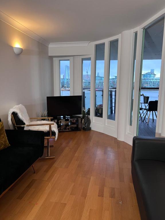 Riverside Private Room TowerBridge
