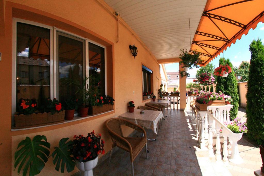 Restaurace v ubytování Radena