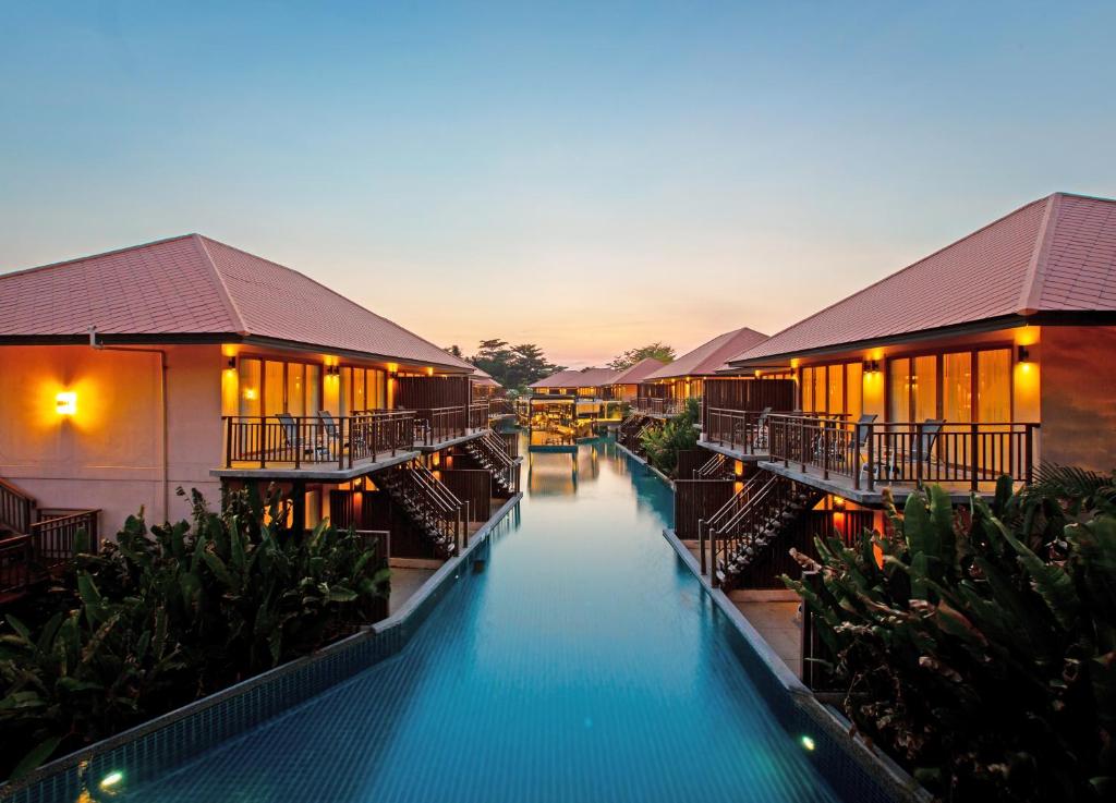 Blue Bay Resort - Access to Pool and Beach-Phuket & Krabi - 5