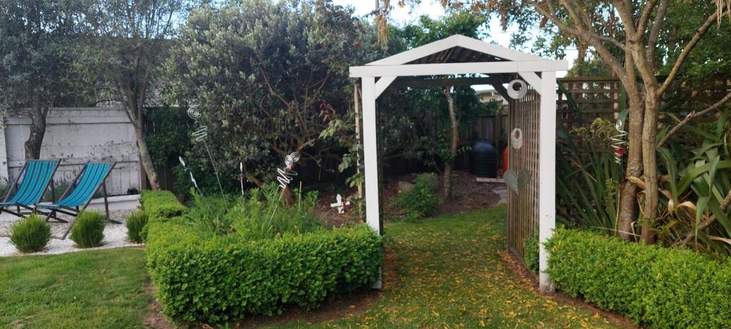 Morning Bloom Cottage Bed and Breakfast - Resim 17