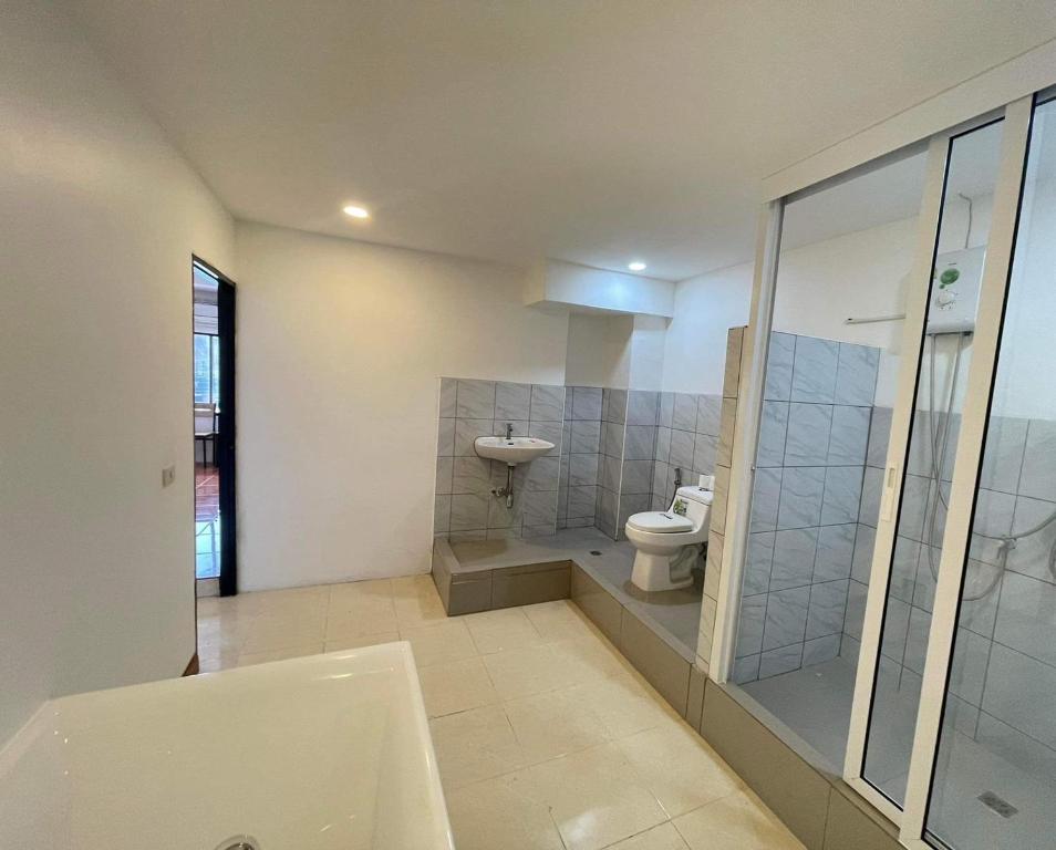 The Sports Lounge - Resim 9