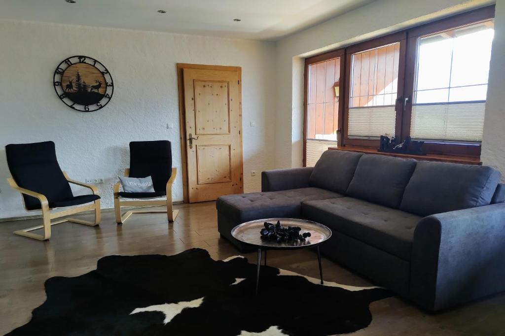 Posezení v ubytování Ferienwohnung Bergzauber