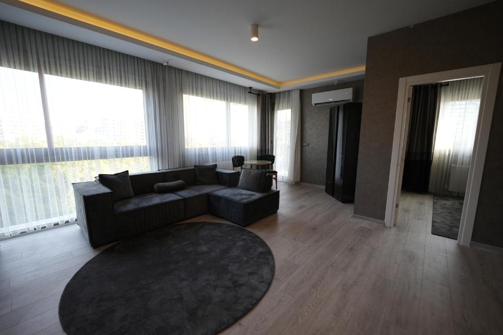 Marlen Hotel Bayraklı - Suite Lit King-Size