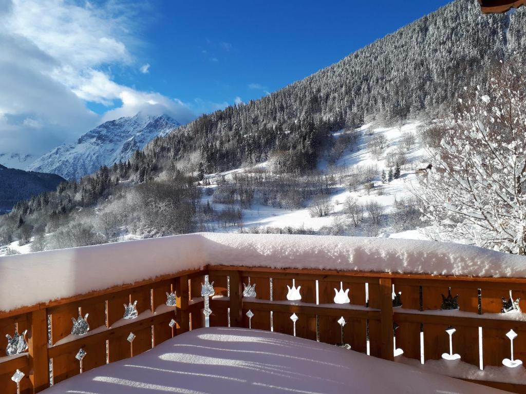 Les Marmottes de l&#39;Alpe durante l&#39;inverno