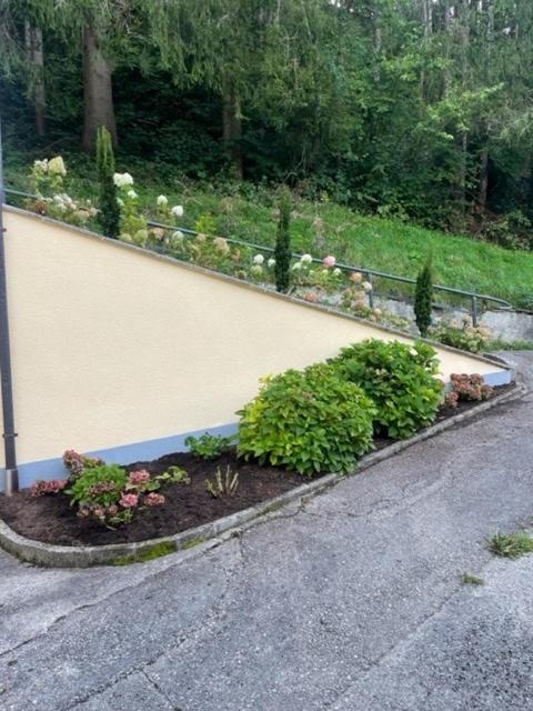 Giardino di Ferienhaus am Fluss